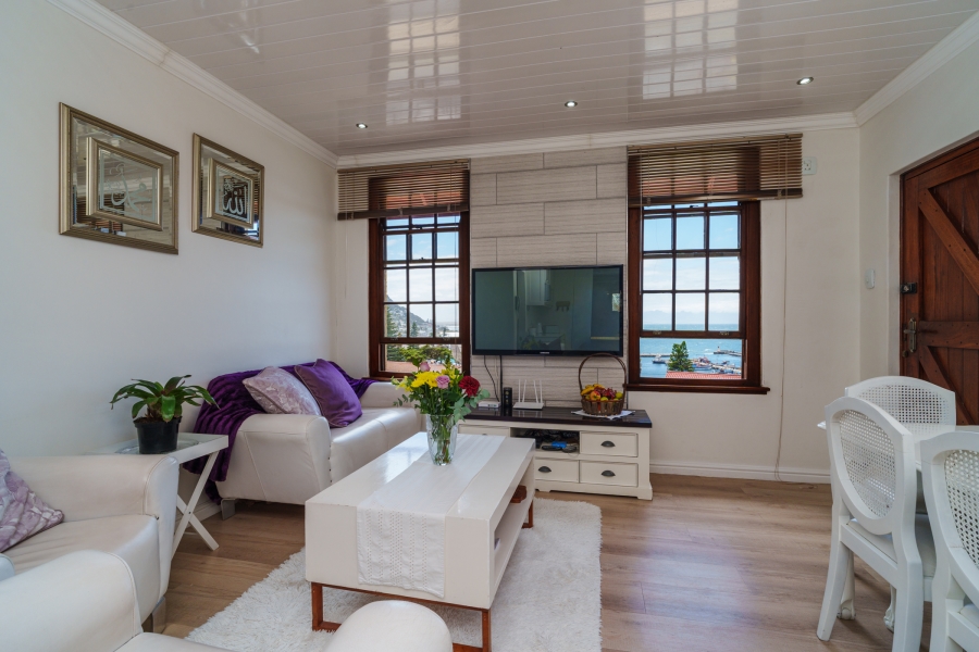 2 Bedroom Property for Sale in Kalk Bay Western Cape
